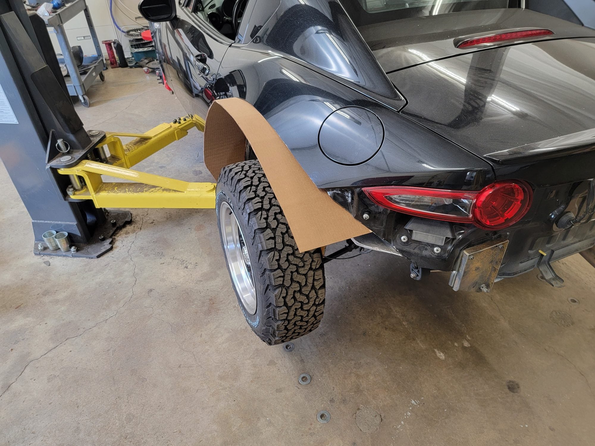 Cardboard template for Beachster rear fender